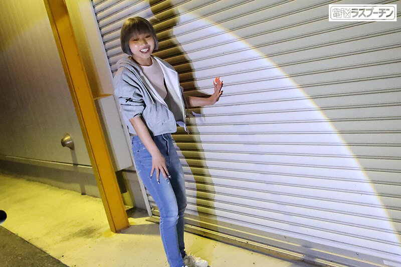 撮影中にカメラを奪われ集団で○○されたバカノーブラ配信女 彼氏と廃倉庫に不法侵入するバカノーブラギャル配信女 北城希 1