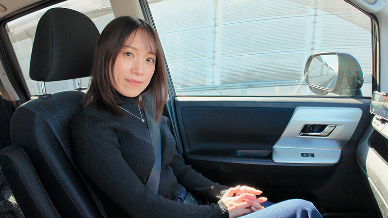 職場で知り合った美人パートの長瀬麻美さんは人生で一度も精子を飲んだことが無いみたいで、ラブホ飲みで距離感縮めてSEXしたらゴックンしてくれたので旦那が帰宅するPM22:00まで何度も精飲と中出しをした。 5