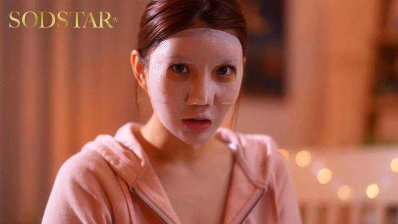 閉店後の棚卸しで終電を逃した俺はバイトの子の家に泊まることに 頑なにすっぴんを拒む姿が可愛くて火が付いたが逆に絶倫腰フリマシーンと化した彼女に朝までしぼり取られた 神木麗 5