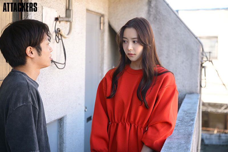 相性抜群だった昔の彼女がセレブな生活を送っていたので、ハメ撮りで脅して俺のボロアパートに通い妻をしてもらい、俺の子供を無理矢理身籠るまで中出しした話。 白峰ミウ 2