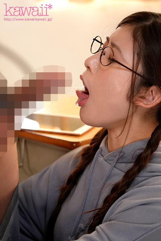 地味なオタク友達はムッツリで早漏で超絶倫エグイほどしゃぶってすんげぇはしたなく腰振って僕のチ●ポを調教したがる…。 設楽ゆうひ 5