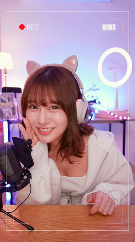 SNSフォロワー合計32.8万人 美少女インフルエンサー鳳みゆが生配信中に逆ナンパ！小悪魔チ○ポ責めで素人男性の精子を何度も搾り抜く凄テクSEX！最後はご褒美いちゃラブ生中出し！ 2