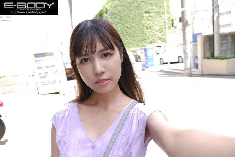 4K撮影で濡れた肌ツヤ鮮明に 美肌スリムGcupボディから体液溢れ出るびしょ濡れ禁欲オーガズム 並木あいな 1