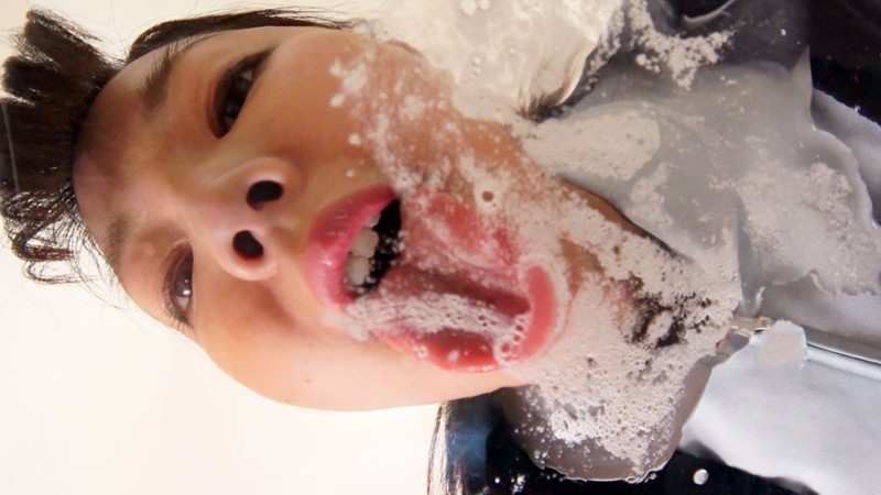 ヨダレだけで男性を勃起させる‘唾液の女神様’唾液ダラダラベチョベチョ唾責めSEXで連続中出し！歯科衛生士 みうさん（26歳） 5