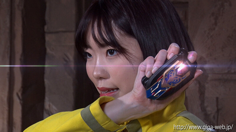 星海戦隊カイザーファイブ カイザーイエロー 朝日りん 2