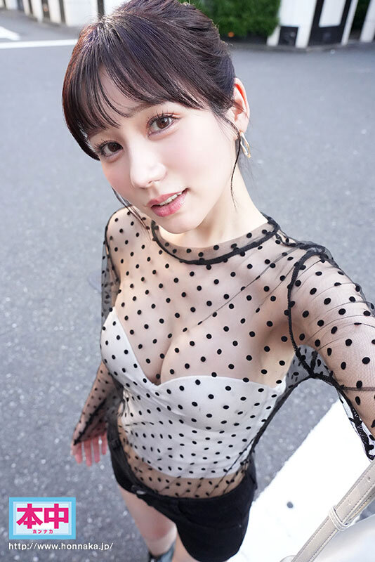 【検証】AV女優は撮影よりプライベートの方がエロい…！男呼んで、酒に酔って潮吹きまくり中出し乱痴気パーティー 五日市芽依 1