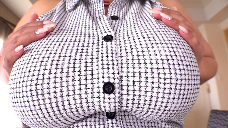 端正な顔立ちのロリ美少女がエロ言葉を放ちながらデカ乳デカ尻でブルンブルン！ 卑猥語女 夕美しおん 1