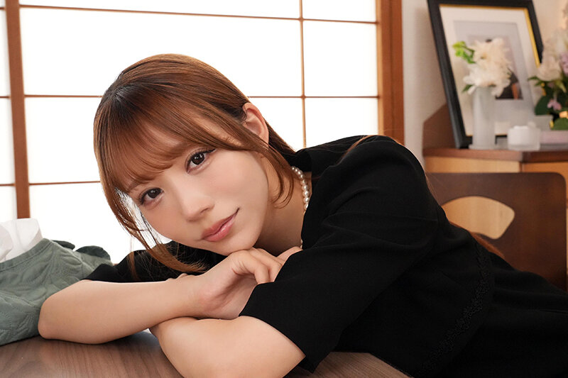 【VR】幼馴染が未亡人になり早1年。心に空いた穴を埋める抱擁と接吻で高ぶった二人の悲しみを払拭する密着性交 尾崎えりか 3