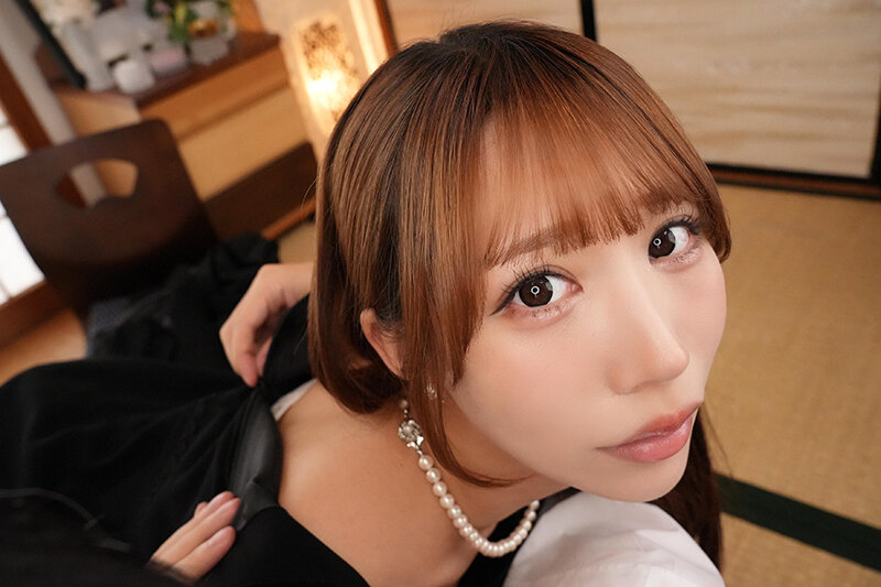 【VR】幼馴染が未亡人になり早1年。心に空いた穴を埋める抱擁と接吻で高ぶった二人の悲しみを払拭する密着性交 尾崎えりか 5