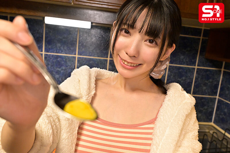 グラドルと同棲生活しちゃう？ 紫堂るいの完全主観オナニーサポート 2