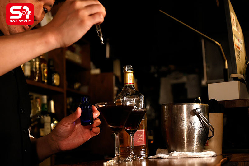 【レビュー】小日向みゆう主演『谷間モリモリ合コン女子が眠剤を盛られ…』巨乳×ドラマ系睡姦モノの最新作を徹底解説 1