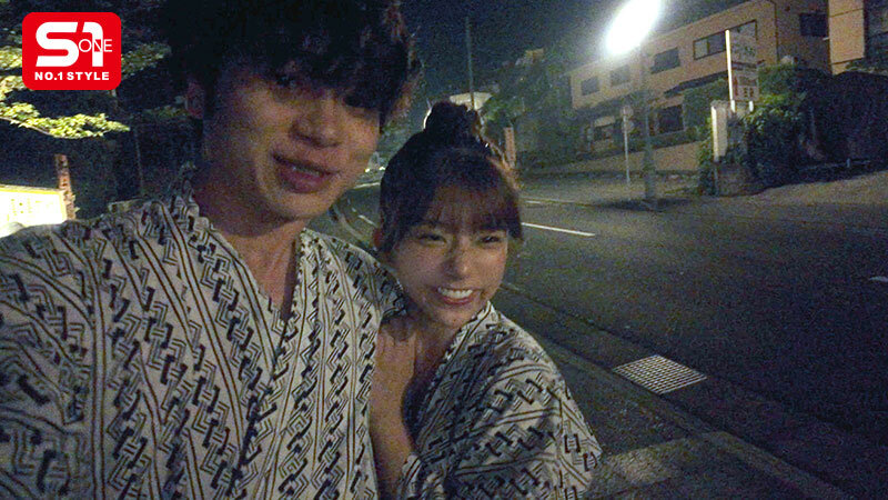 彼女、彼女の妹との温泉旅行で妹の方が二人きりになるたびに甘え密着ボディタッチからのおねだりキッス、 たまらず勃起するとジュボジュボしゃぶり始め暴発寸前チ●ポを色んな体位でハメてきて意のままに大量射精しちゃう恥ずかしい僕。 川越にこ 3