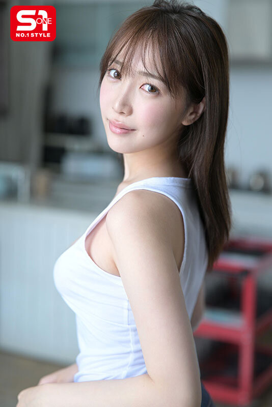 あの話題の超庶民お姉ちゃん、一歩イイオンナ感。人生初めて尽くし性交で絶頂イキまくり初体験3本番 鈴木希 1