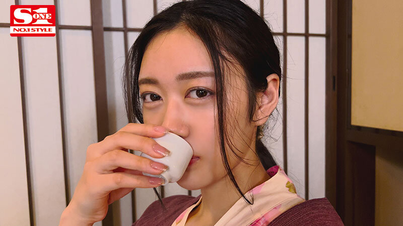 SEXの天才 明日葉みつはが底なしの性欲を満たす為のプライベート絶倫温泉旅行ドキュメント 2