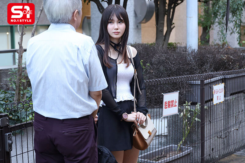 水乃なのはさん（23）は昨年、東京・歌●伎町の某公園周辺で売春目的の「立ちんぼ」を行い、中年男性との変態的な本番行為を繰り返すうちに性的興奮を覚え強く依存するようになってしまいました。 2