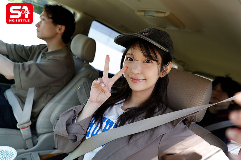 親友の彼女がクッソよくて無理でした…テントでこっそり迫りヤリまくったNTRキャンプ 倉木華 1