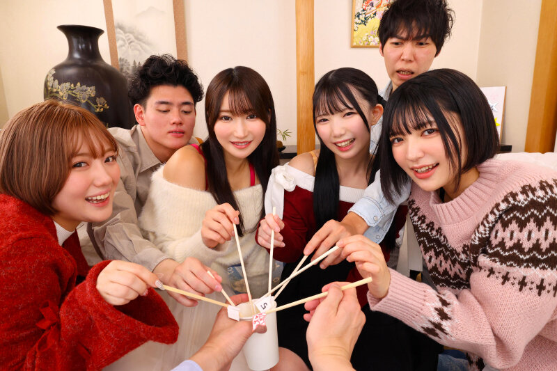 【VR】【8K】大乱交！ヤリサー合宿VR！！ エロすぎる乱痴気パーティーゲームでテンアゲMAX酒池肉林！！ ハメっぱなし！射精しっぱなし！の1泊2日 4